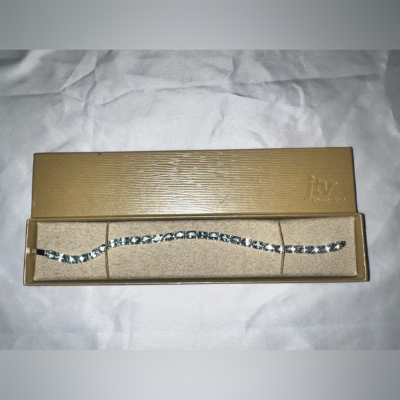 JTV 19.40 CTW Oval Blue Topaz Rhodium Over Sterling Silver Tennis Bracelet - Picture 3 of 5